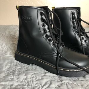 Black chunky boots